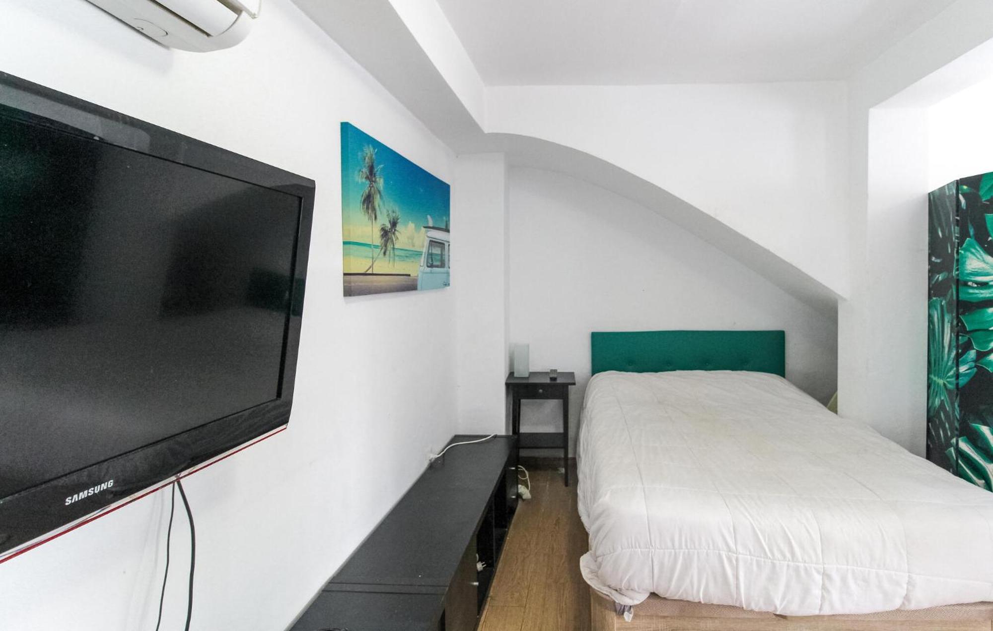 Apartamento In With Kitchen