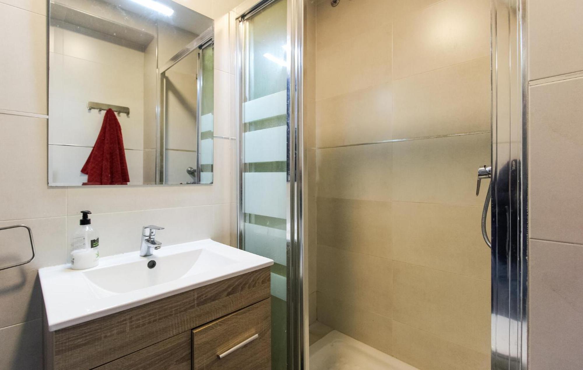 Apartamento In With Kitchen *