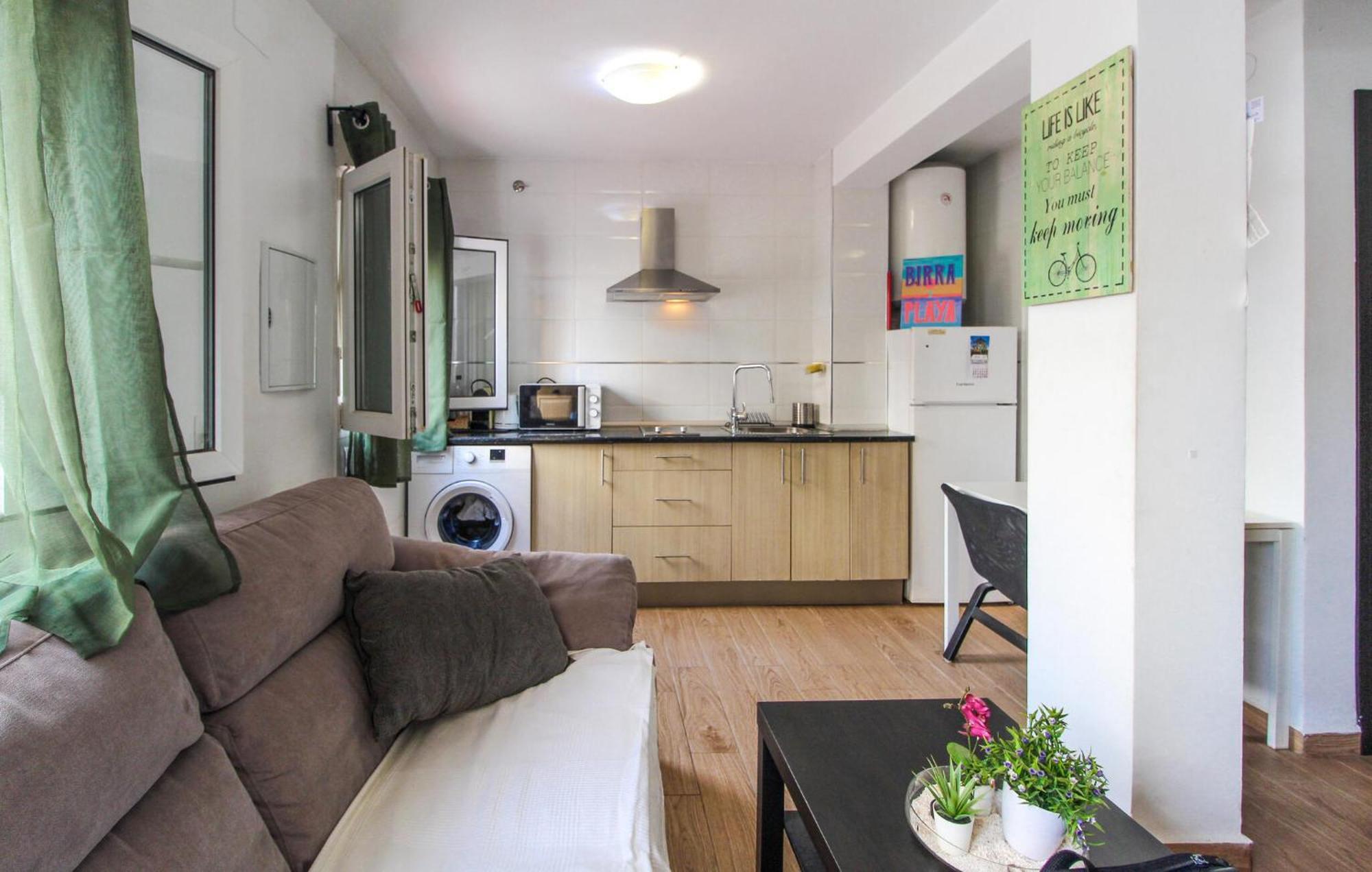 Apartamento In With Kitchen Málaga